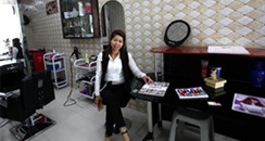 中国媳妇在巴勒斯坦创业开美容院