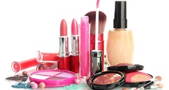 8月份化妆品销售总额达203亿 同比增长7.8%