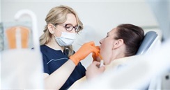 种植牙齿手术后会导致下唇麻木 5个后遗症不可忽视