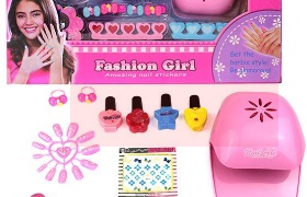 儿童化妆品为何“藏”在玩具盒里卖？